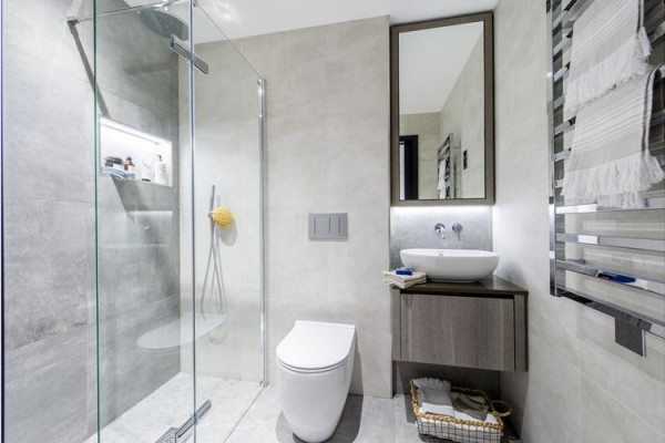 Zone 1 Property for Sale in London