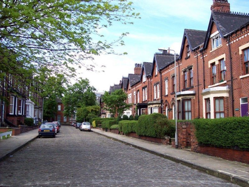 UK House Prices Expected to Rise by £40,000