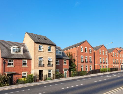 UK Housing Boom: £2,500 Jump in prices